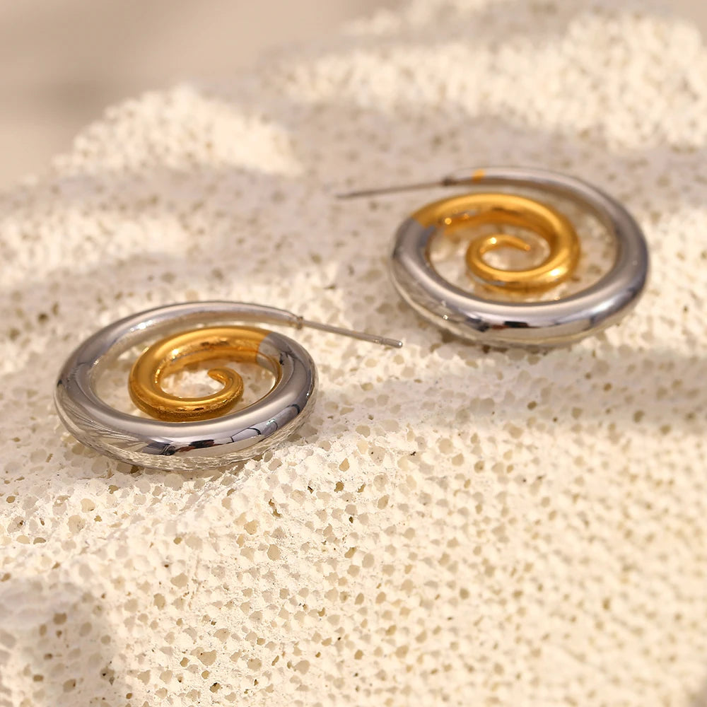 Brincos Espiral Dourado Luxo 18K