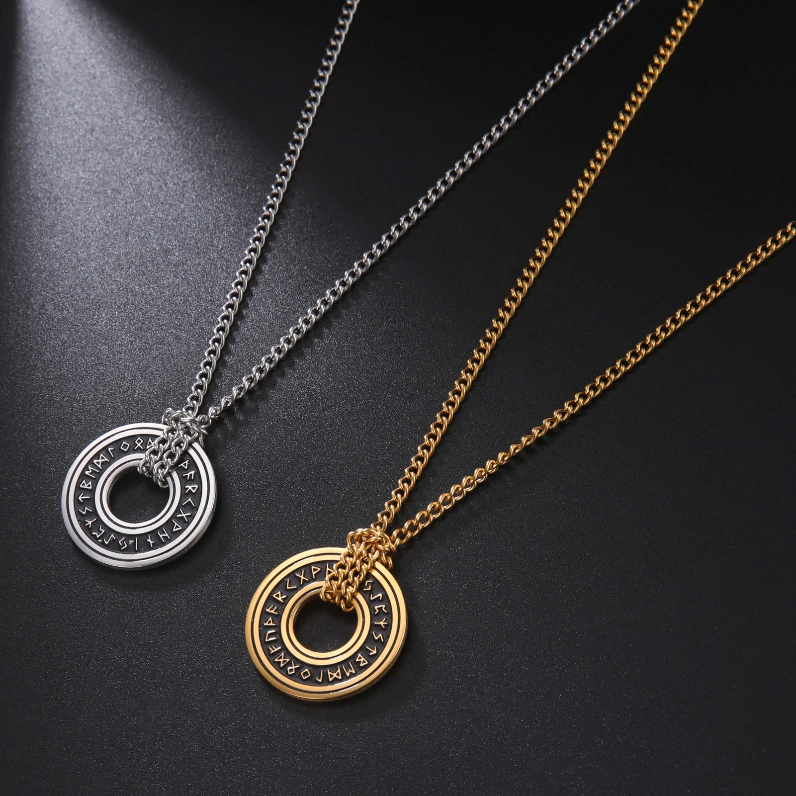LIKGREAT Vintage Nordic Rune Colares para Homens Aço Inoxidável Norse Runes Viking Jewerly Pagan Elder Futhark Pingente Amuleto