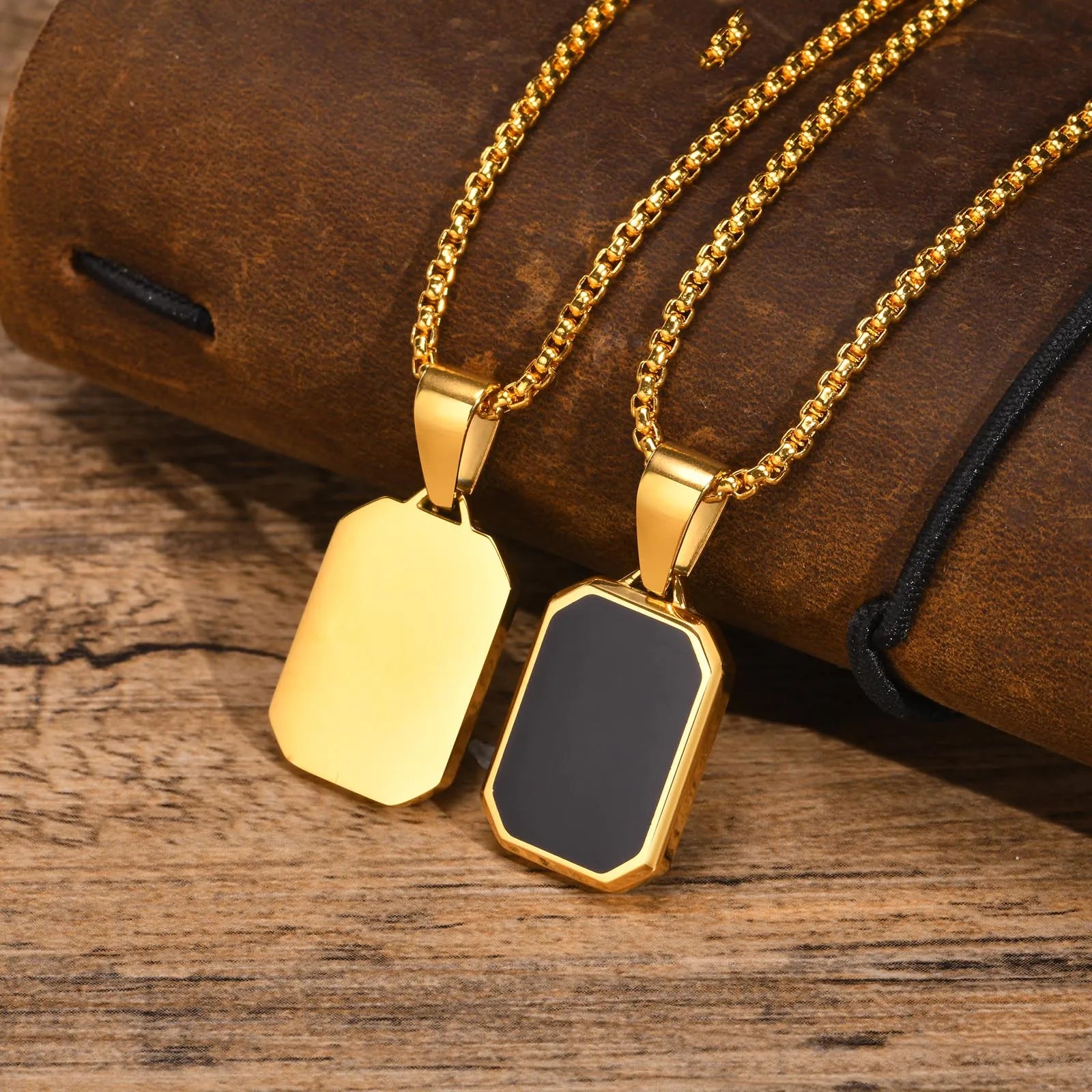 Colar Majestade Onyx: Elegância e Poder