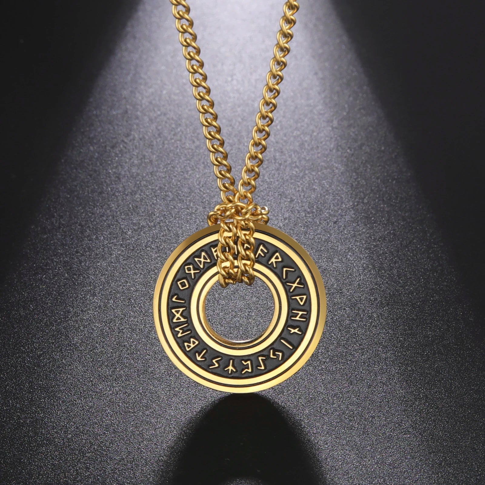 LIKGREAT Vintage Nordic Rune Colares para Homens Aço Inoxidável Norse Runes Viking Jewerly Pagan Elder Futhark Pingente Amuleto