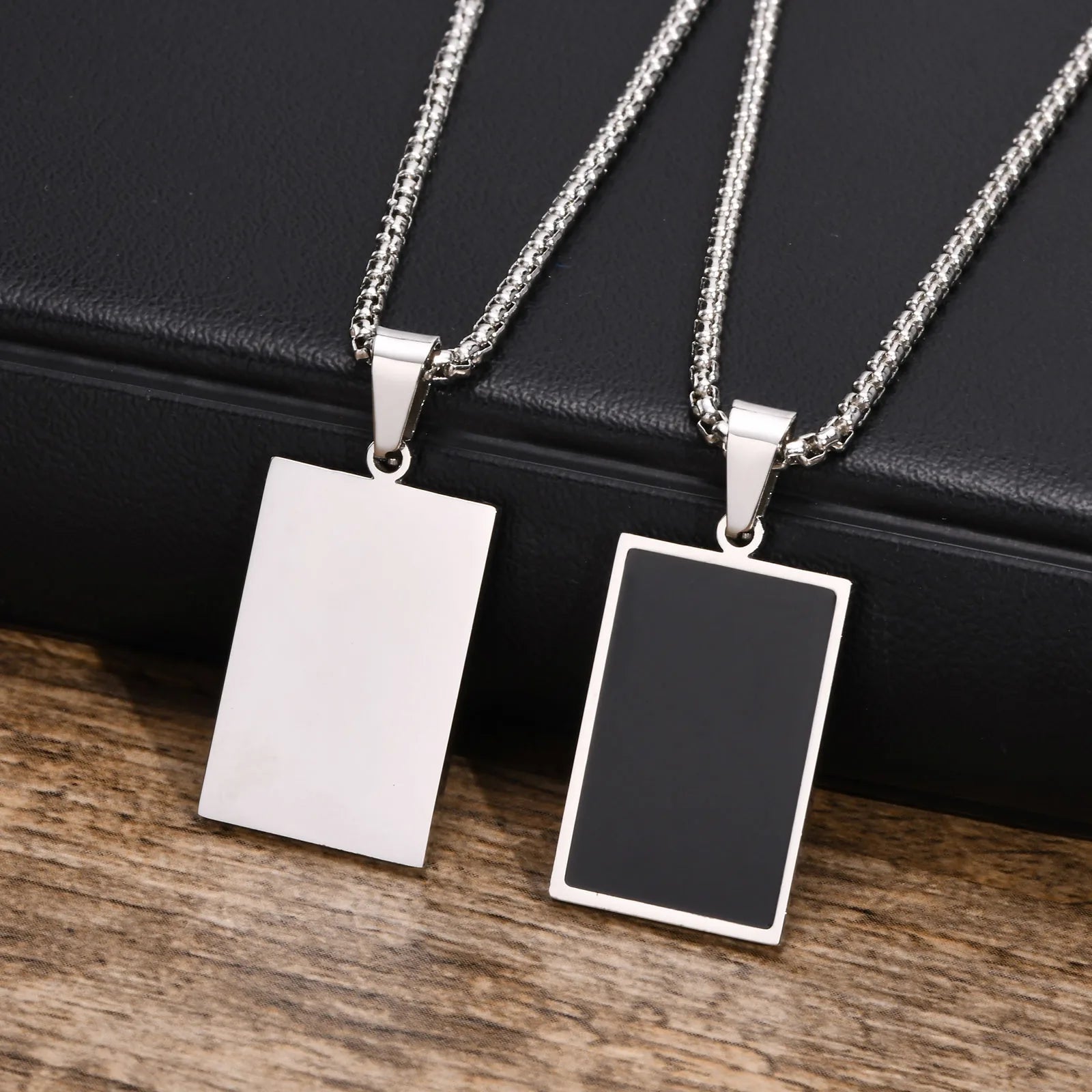 Colar Majestade Onyx: Elegância e Poder
