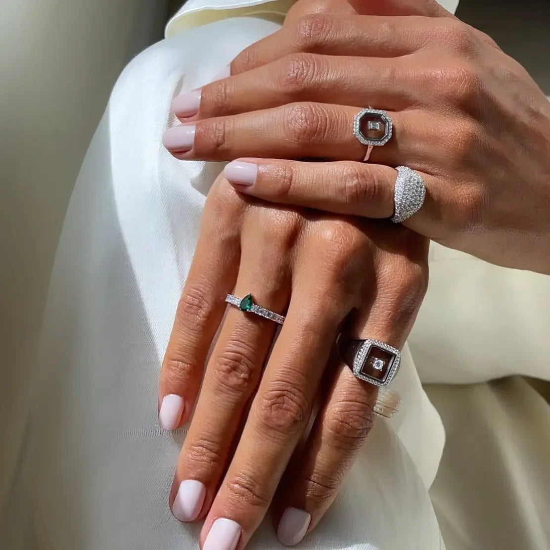 Joias da moda 5a anéis de cauda de zircônia para mulheres charme pedras brancas com cores banhadas a ouro e platina anillos mujer para festa