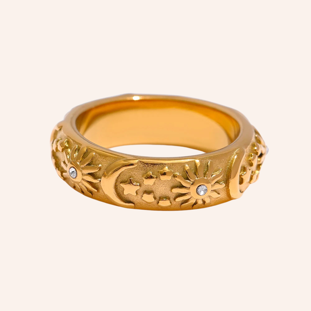 SunStar Moon Ring™