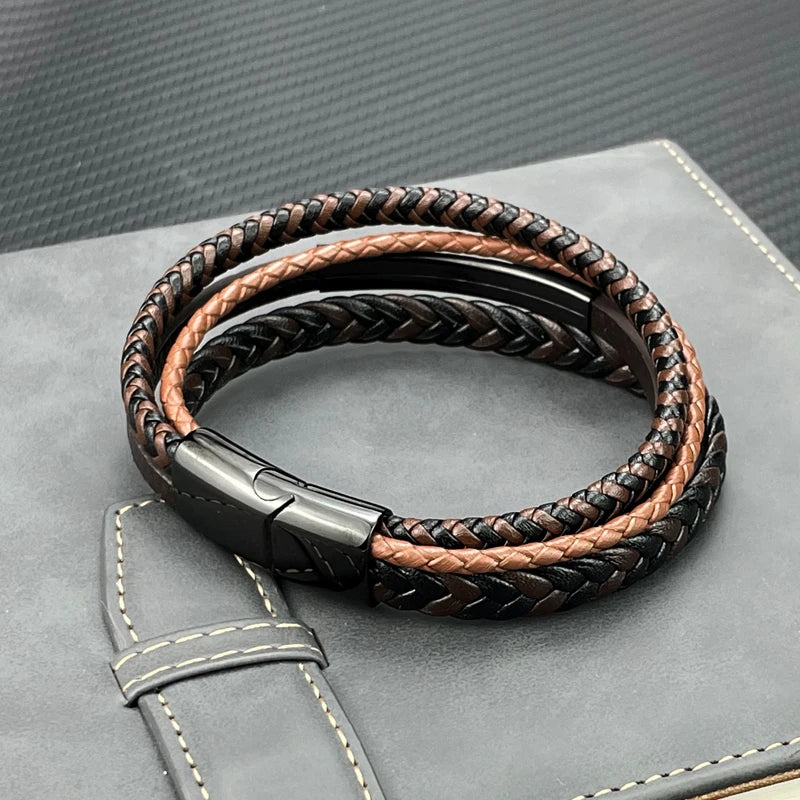 Pulseira Majestade de Couro Supremo