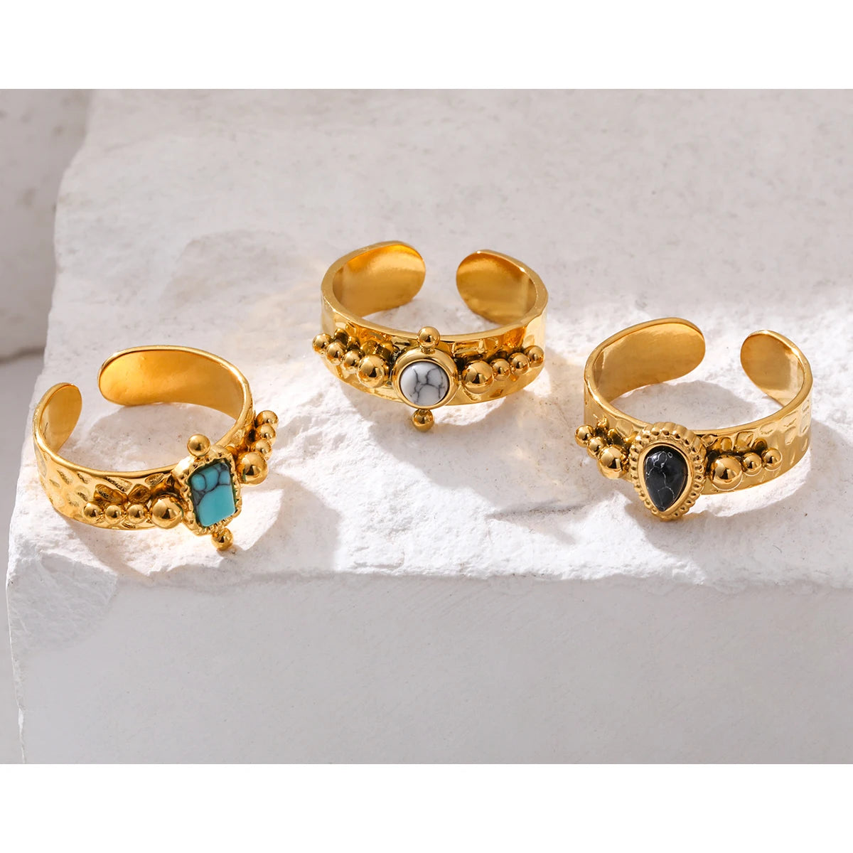 YACHAN Luxo 18K Banhado A Ouro Anéis de Aço Inoxidável para As Mulheres Preto Branco Azul Pedra Natural Moda Vintage Jóias Estéticas