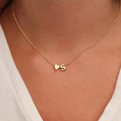 Colar Initial Heart™