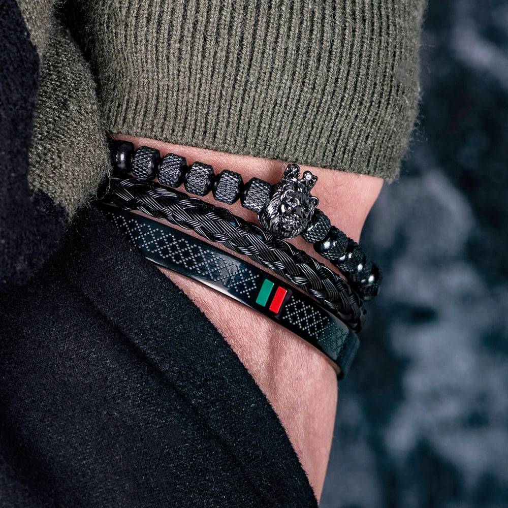Pulseira com cabeça de leão para homens, amuleto coroa real, aço inoxidável, ajustável para casal joias, esmalte luxuoso verde e vermelho, geometryOpen
