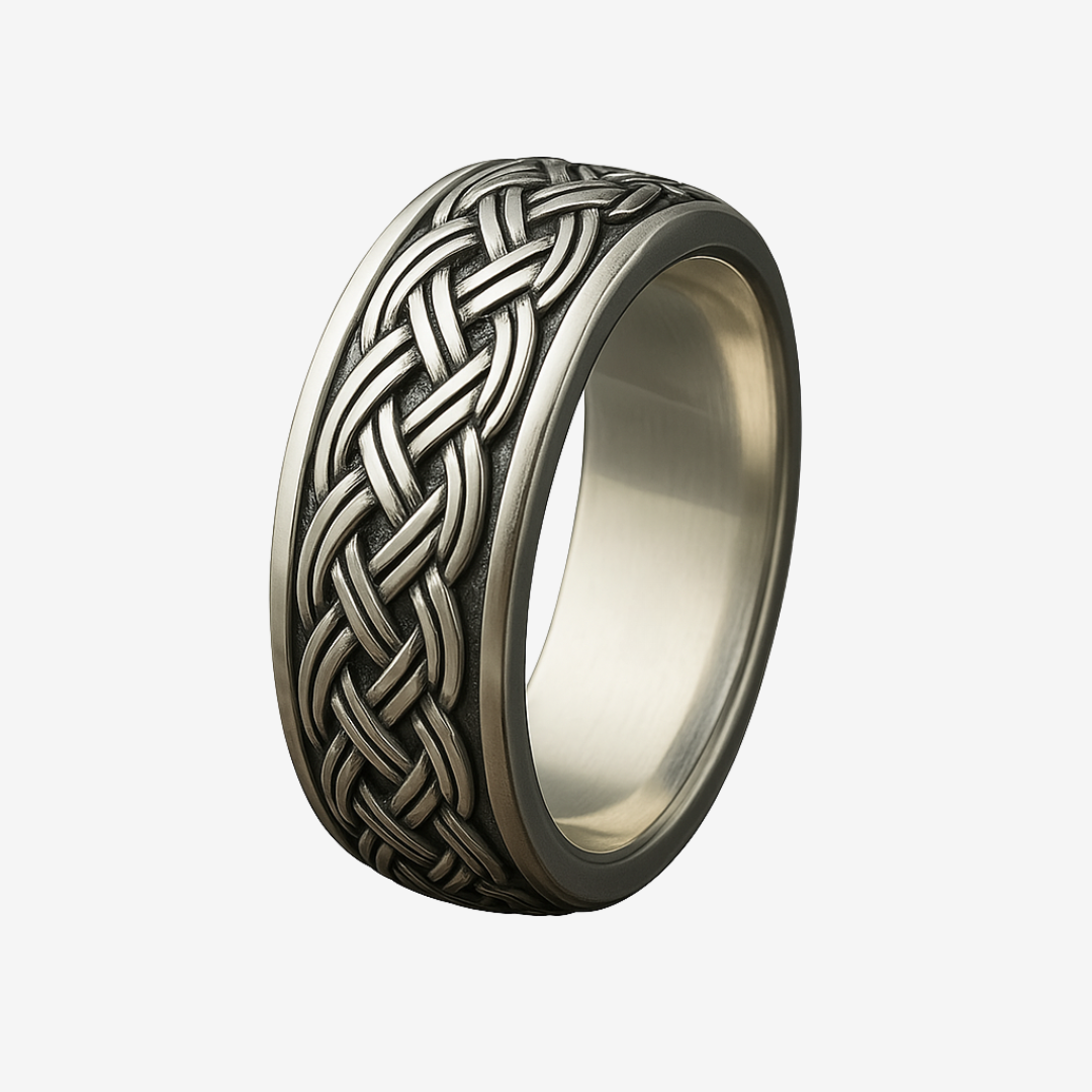 Anel Fortuna Sterling: Elegância e Boa Sorte